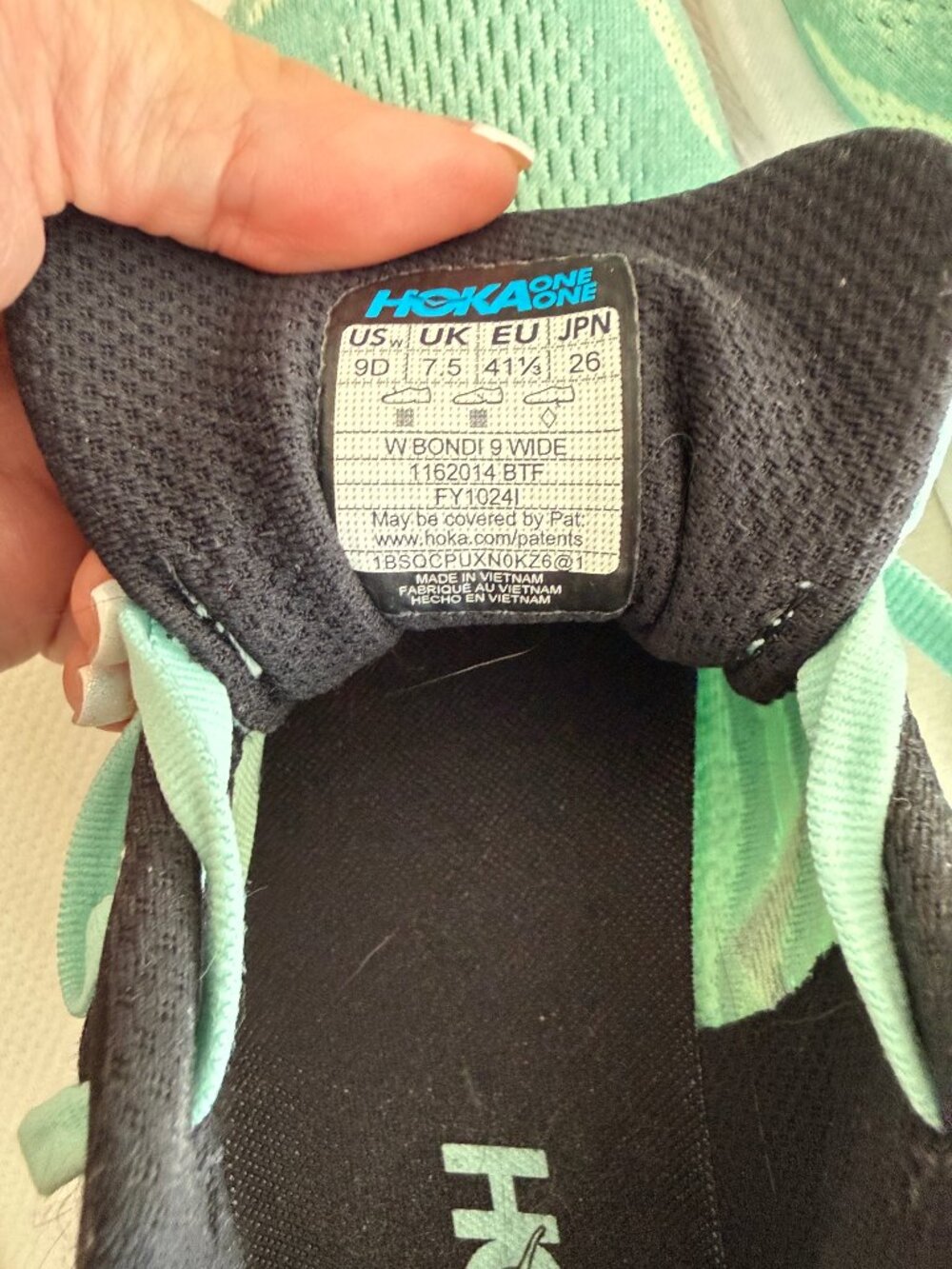 HOKA Bondi Size 9 Wide Gently Used - Picture 2 of 6